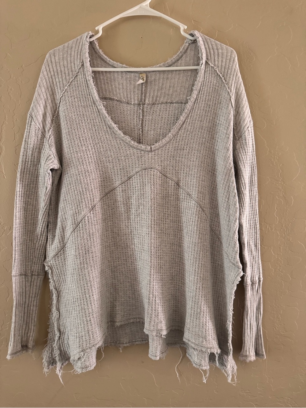 Waffle-Knit Distressed V-Neck Women's Top in Light Gray